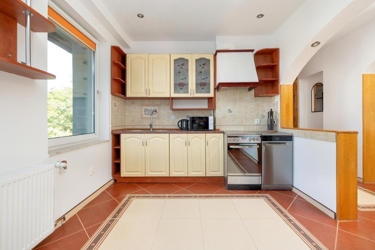 Bright & Spacious Family Apartment In Miedzyzdroje With Parking And 3 Balconies By Noclegi Renters Bagian luar foto